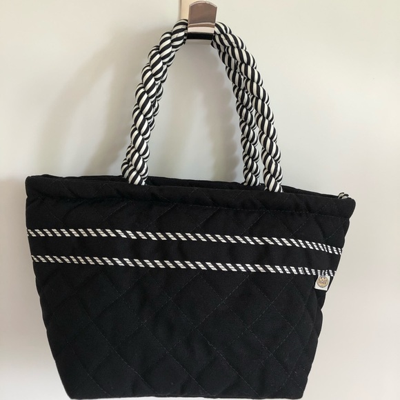 Hand made from Thailand Naraya cotton quilted Tote - Picture 4 of 8